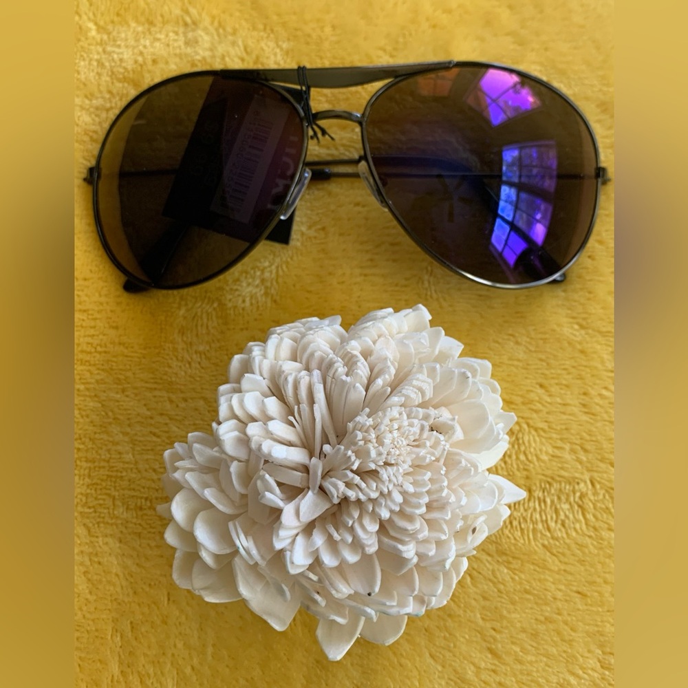 Fun wear for the glare!